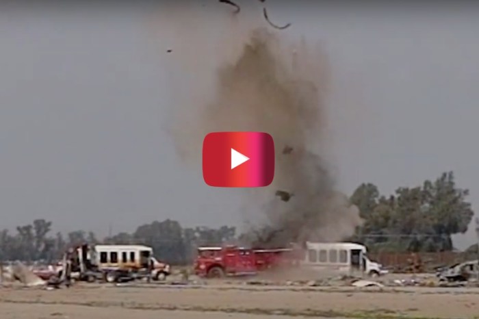 3 Pounds of C-4 Blows Up Fire Truck
