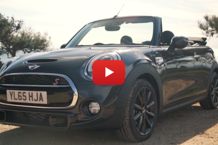 The Mini Convertible Is All About Fun
