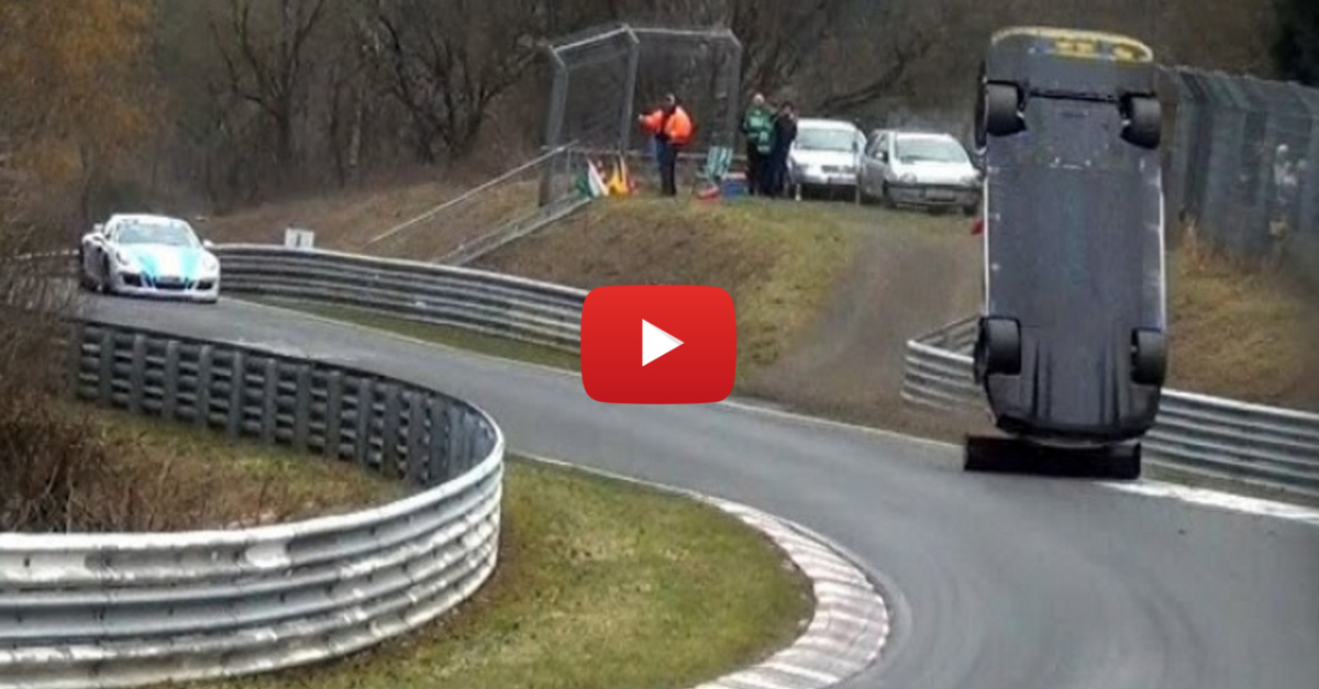 This Terrifying GT-R Crash Reminds Us All How Deadly They Can Be