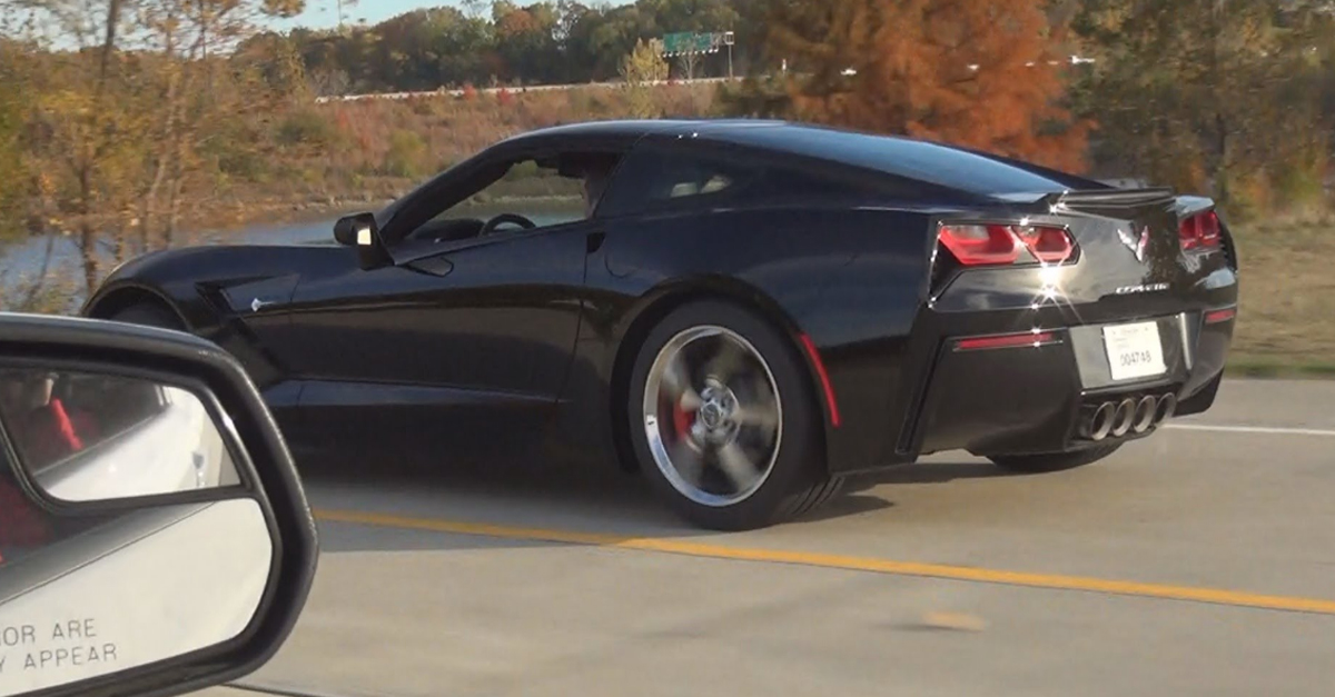 [VIDEO] Who Wins in a Showdown Between a ’14 Corvette Stingray Vs. a ’14 Ford Mustang GT500