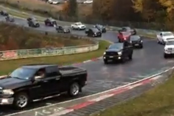 [VIDEO] 1000 RAM Trucks Show Up To Break A Record At Nurburgring