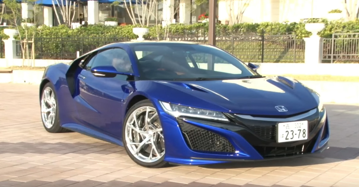 17 Honda Nsx Battles Nissan Gt R Nismo For The Title Of Japan S Greatest Supercar Engaging Car News Reviews And Content You Need To See Alt Driver