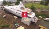 launching 400-ton yacht