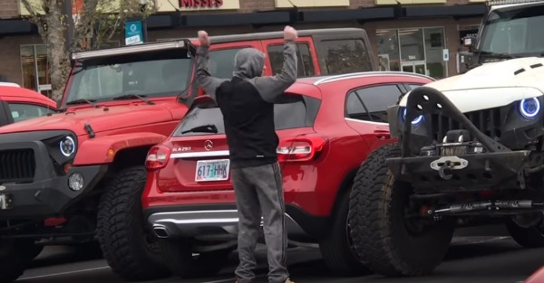 Another Jeep-justice video makes it clear who the real jerks are