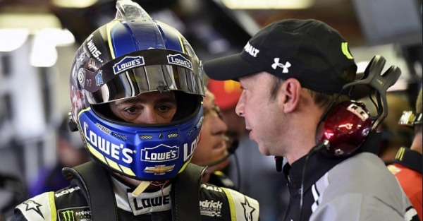 Chad Knaus criticizes Kasey Kahne after his dismissal from Hendrick