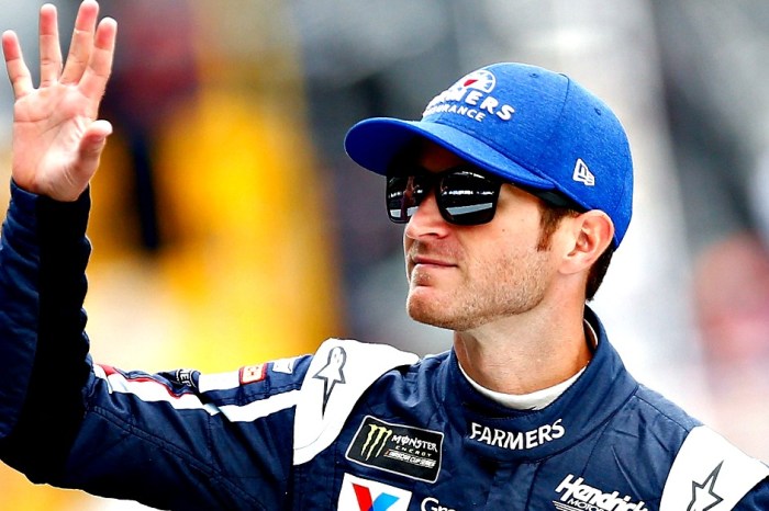 Kasey Kahne finally opens up about how he really felt about being dumped by Hendrick