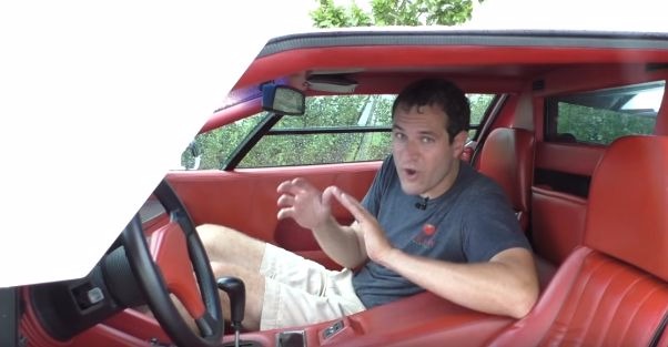 Here is everything weird about the car from your childhood bedroom wall