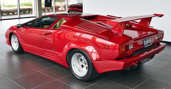 How Many 1980s Supercars Do You Recognize?