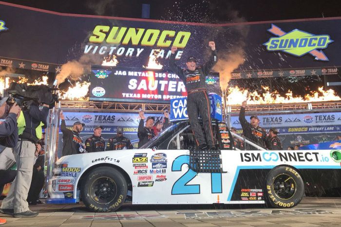 Chaos reigns at Phoenix, and the Truck series championship field is now set
