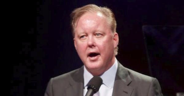 Brian France gets crushed on social media after fleeing stage during Truex Jr. ring ceremony