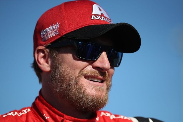 Dale Jr. wants to try another sport, and it has his fans in a frenzy