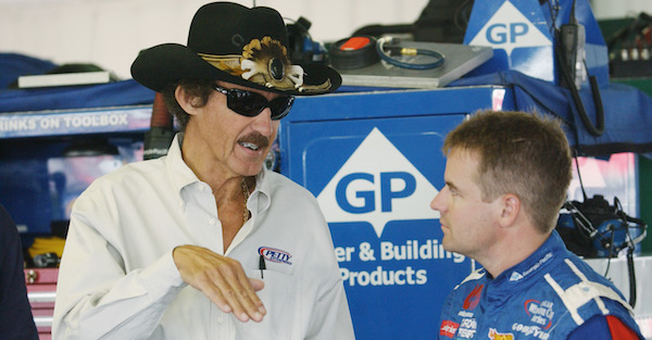 Former NASCAR driver still suffers concussion symptoms from a wreck in 2003