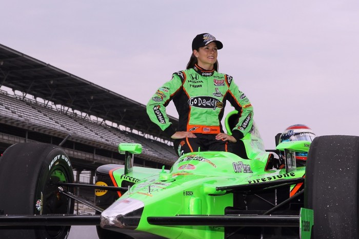 Drivers weigh in on Danica Patrick’s chances at the Indy 500
