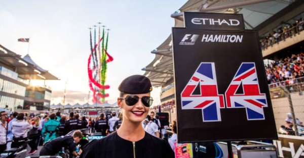 Racing series found the perfect replacement for grid girls