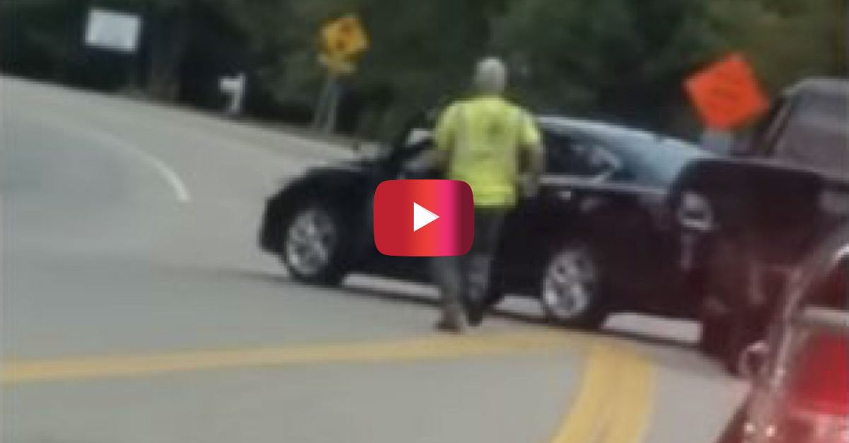 Road Rage Confrontation This Guy Was JACKED UP to See a Crazy Road Rage Confrontation - alt_driver