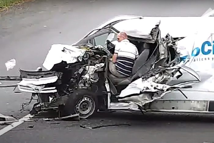 Wrong-Way Crash Completely Tears Up Front of Van