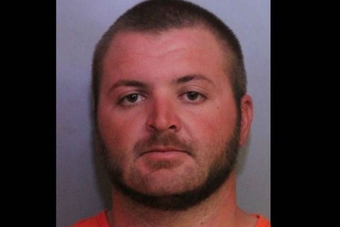 Florida Man Steals Jeep, but His Boneheaded Decision Afterwards Got Him Arrested