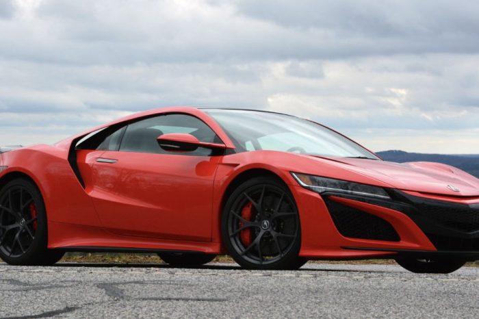 The 2019 Acura NSX: An American-Made Supercar Made for Everyday Driving