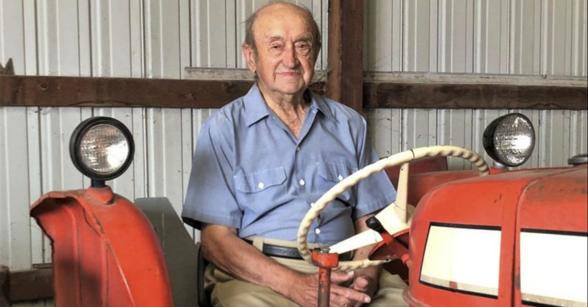 Meet the 99-year-old Wisconsin Farmer Who Still Drives Tractors