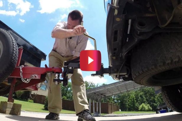 This Trailer Hitch Design Is Either Really Dumb or Actually Brilliant