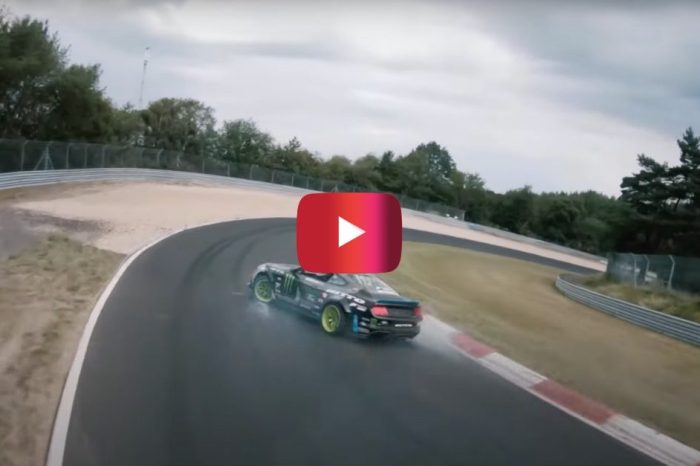 900-HP Ford Mustang Drifts 12.9-Mile Track for Historic Stunt