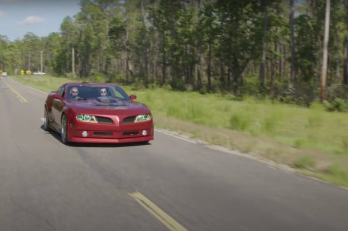 This Chevy Camaro SS Got Transformed Into a 840-HP Trans Am