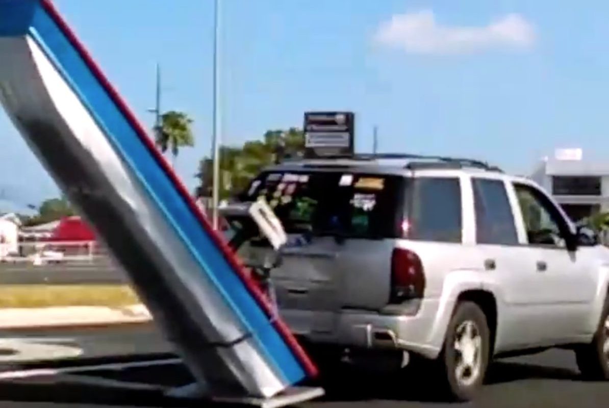 florida man tows boat without trailer