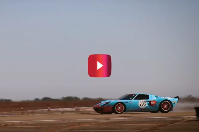 Ford GT Hits 300 MPH in Record-Setting Run