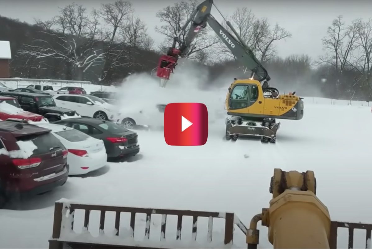 This Excavator With a Massive Blower Attachment Becomes an Incredible Snow  Removal Machine - alt_driver