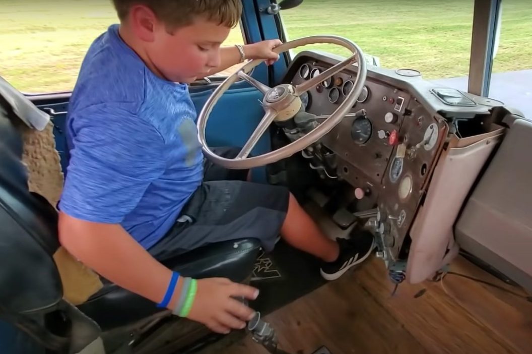 kid shifts gears of 1977 western star