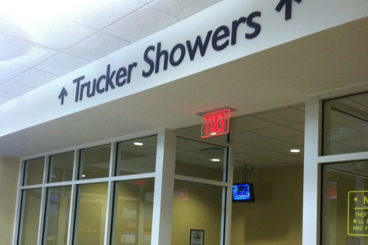 truck stop showers