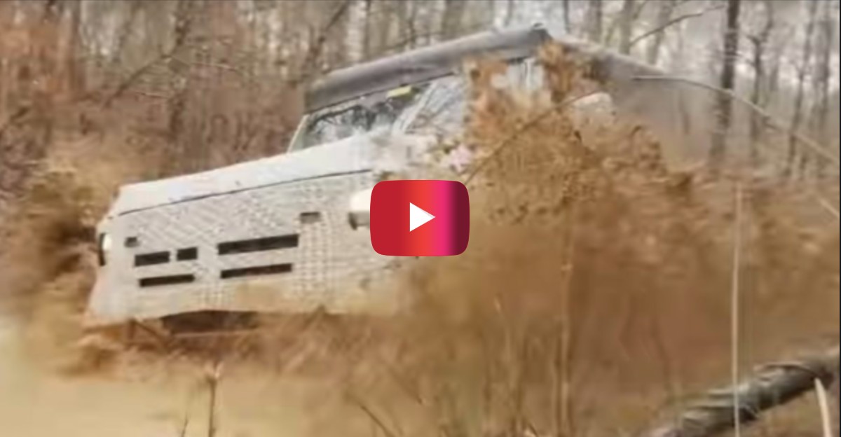 2021 Ford Bronco Hits Mud Trail for Off-Road Test ...