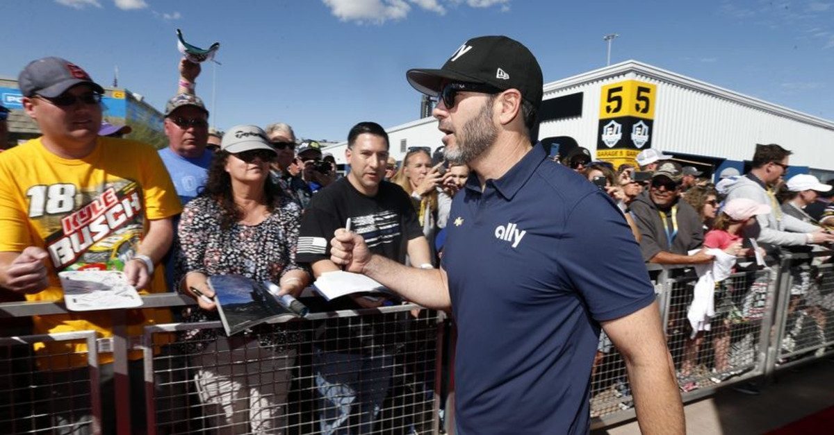 NASCAR to Allow Fans at Florida, Alabama Races | Engaging ...