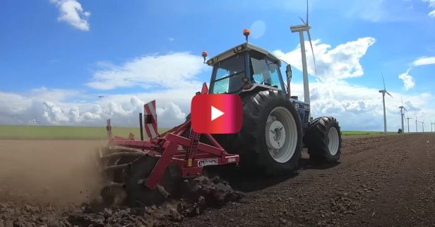 This ’86 Ford Tractor Is a Beast in the Field