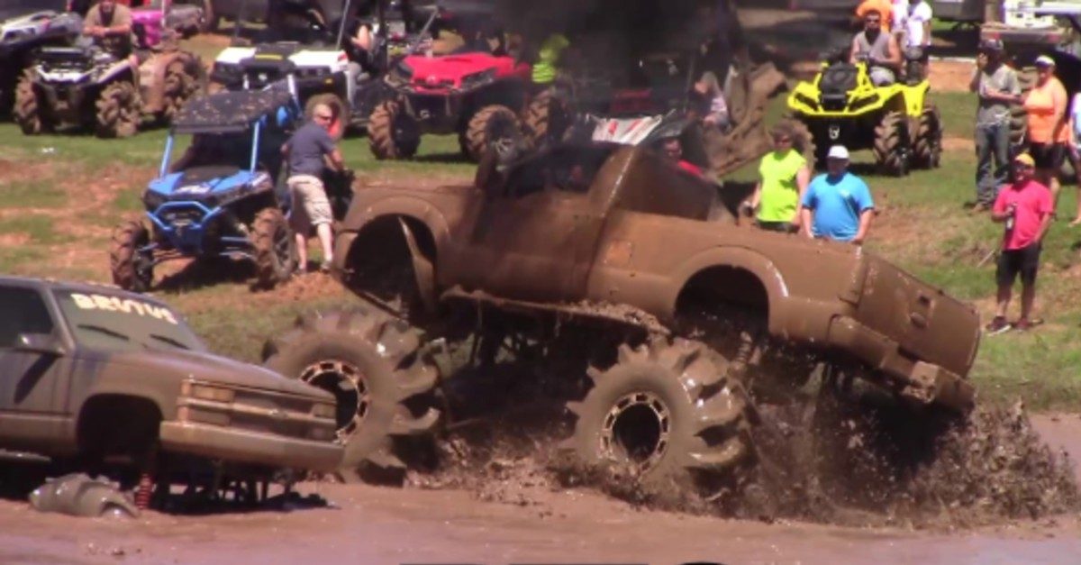Big Trucks Come out to Play at Louisiana Mudfest alt_driver