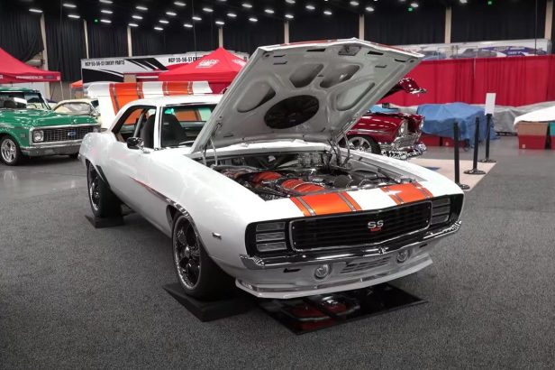 Twin V8 Engines Turned This ’69 Camaro Into an Absolute Monstrosity in the Best Way