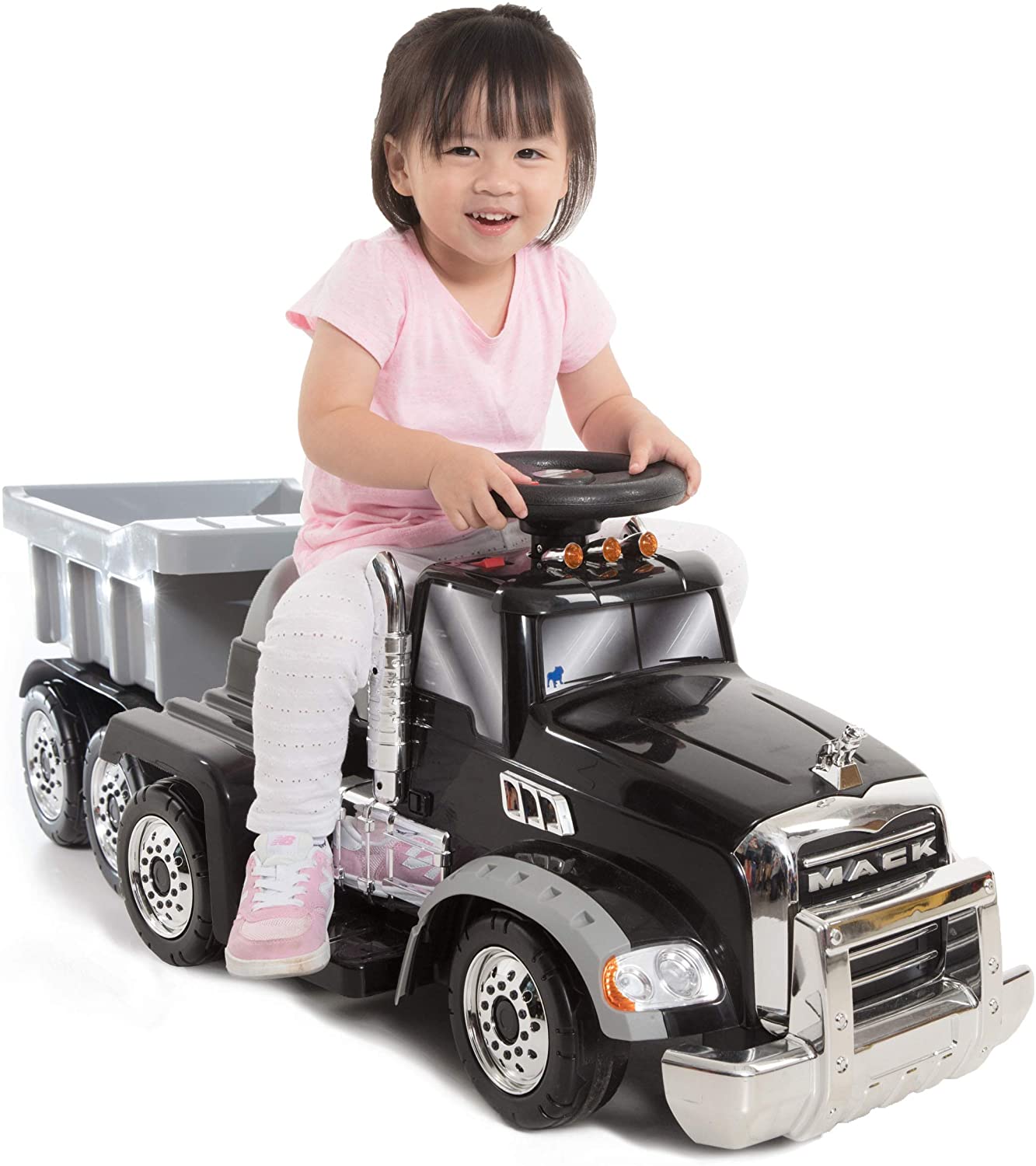 This Toy Semi Truck for Kids Is What Your Son Wants for Christmas