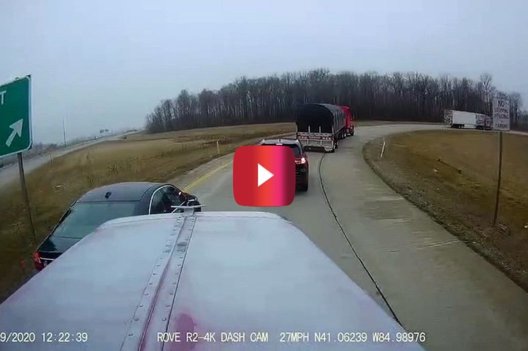 trucker shuts down idiot on exit ramp