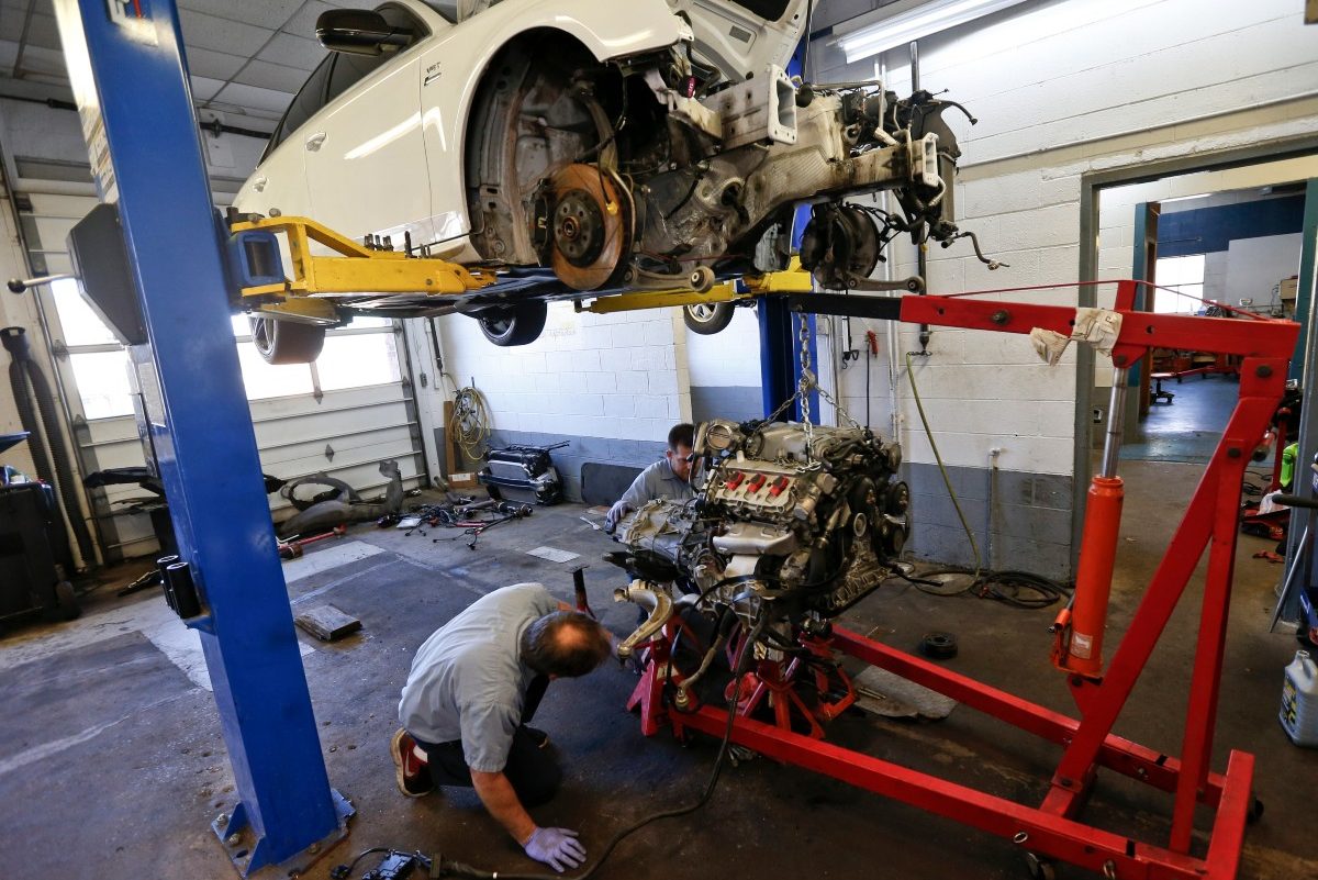 Michigan Auto Shop Pays Off Student Lunch Debt | Engaging Car News