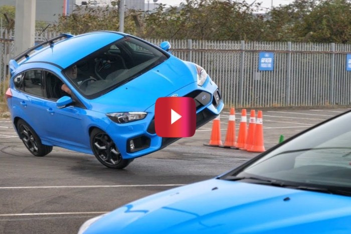 Stunt Driving in a Ford Focus? This Is Hollywood-Level Stuff!