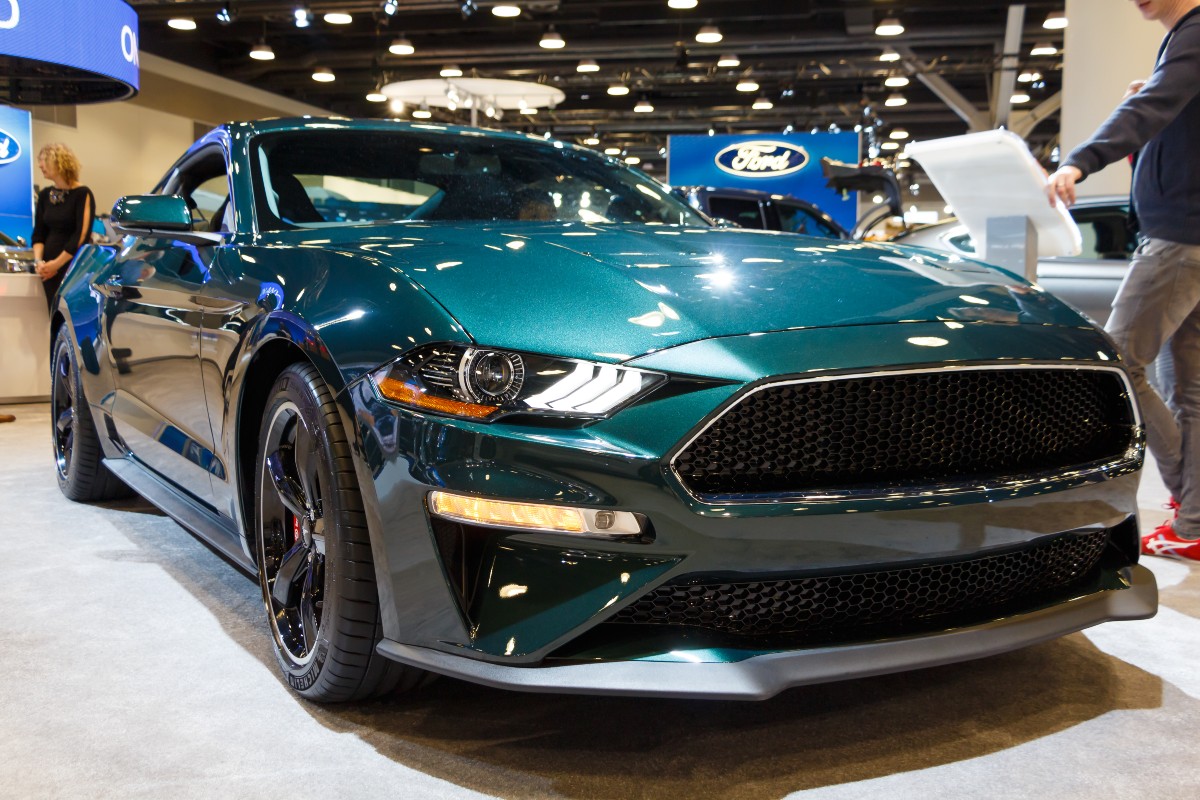 This Bold Car Thief Drove a Ford Mustang Bullitt Right Off the Dealership’s Showroom Floor
