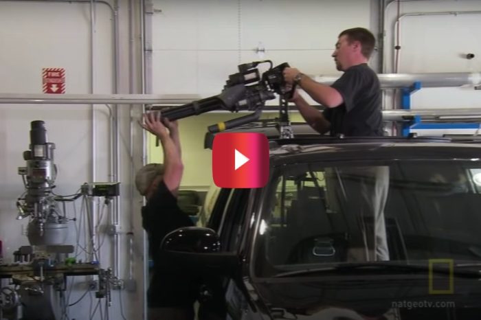 Tactical Vehicle Comes With a Retractable Minigun, and That’s Not All