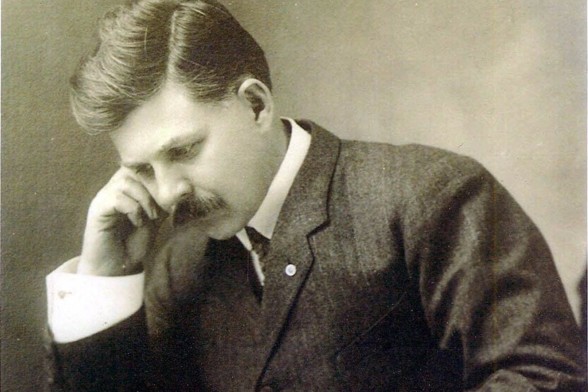 Everything You Need to Know About Automotive Pioneer Ransom Olds alt