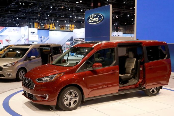 Ford Recalls More Than 200,000 Vans Over Transmission Issues