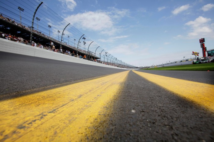 7 NASCAR Tracks That You Need to Visit