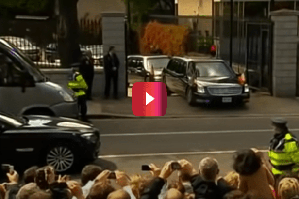 That Time Barack Obama’s Limo Got Stuck in Dublin…Or Did It?