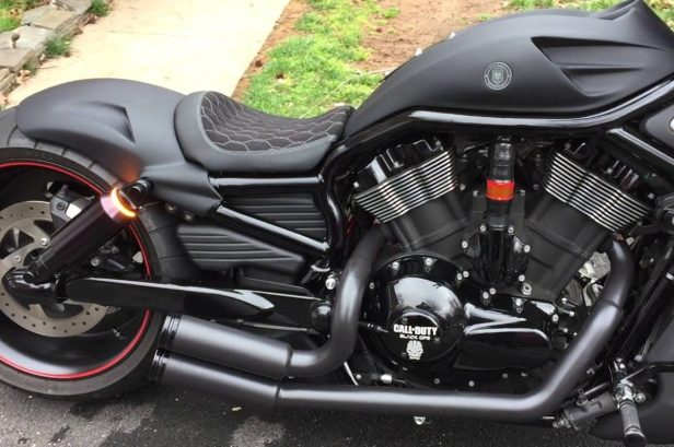 This Harley V-Rod Features a Beastly Custom Exhaust That Sounds Badass