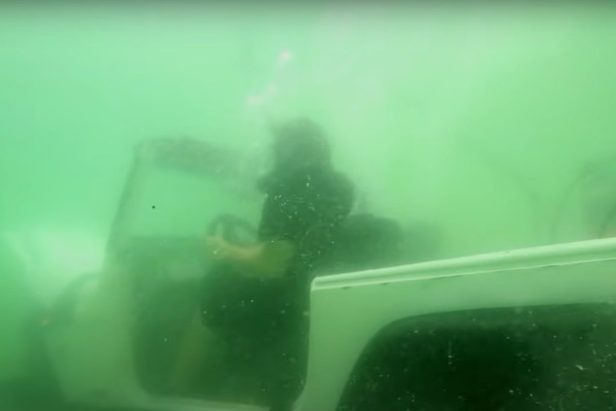 Deep Jeep Diving: Off-Roader Drives a Wrangler 12 Feet Underwater