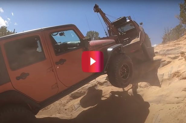 Off-Road Recovery Team Puts in Serious Work to Rescue a Jeep Rubicon