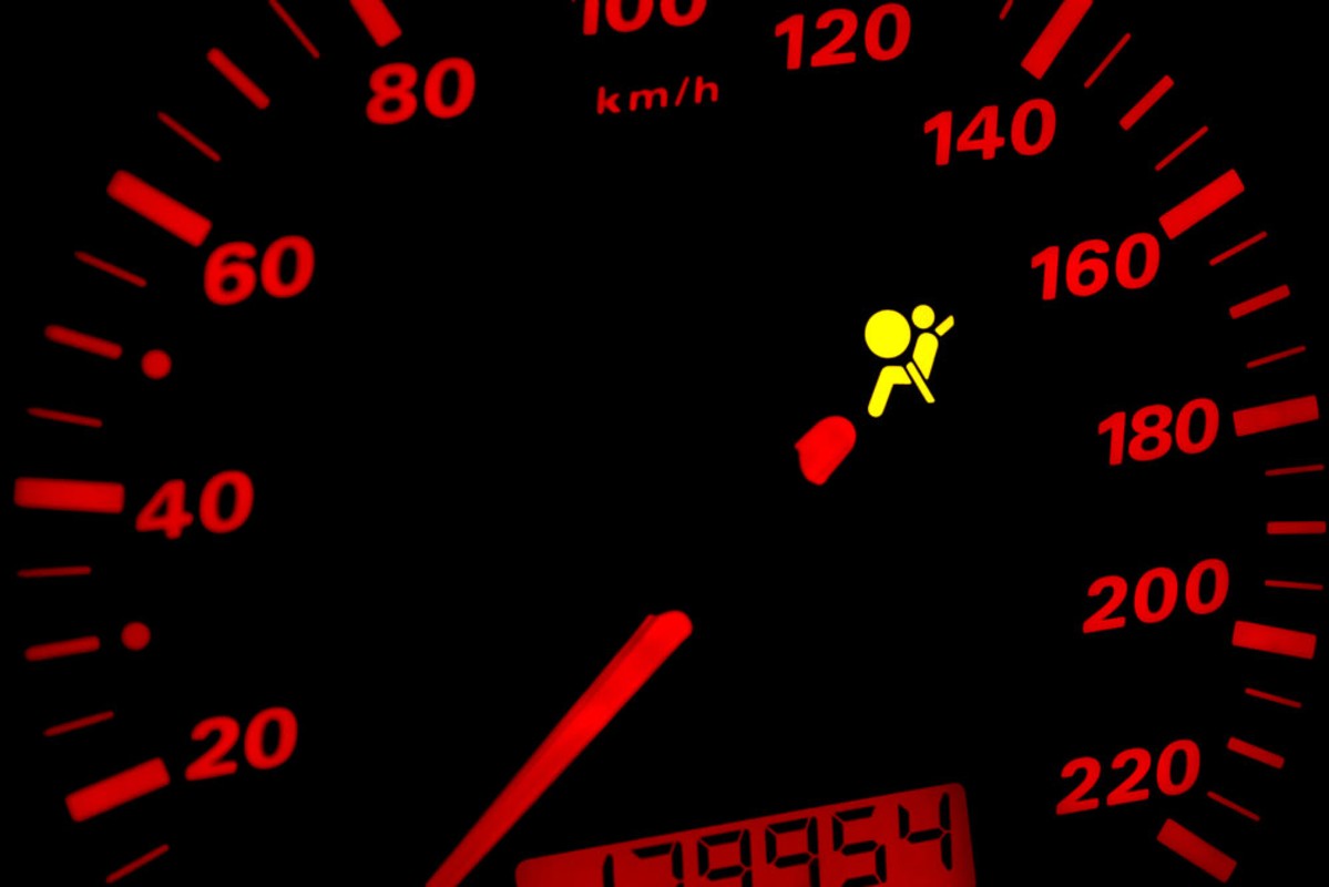 What to Do When Your Car’s Airbag Warning Light Stays On